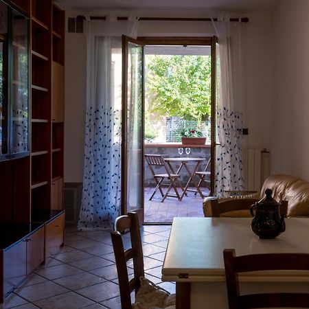 The Runner House Apartment Ponte a Tressa Exterior photo